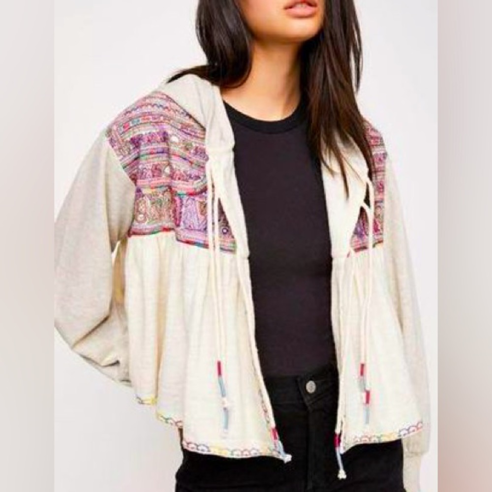 New Free People Hooded Rainbow Embroidered Lg Ivory Tie-Front Jersey Cardigan - Picture 2 of 6